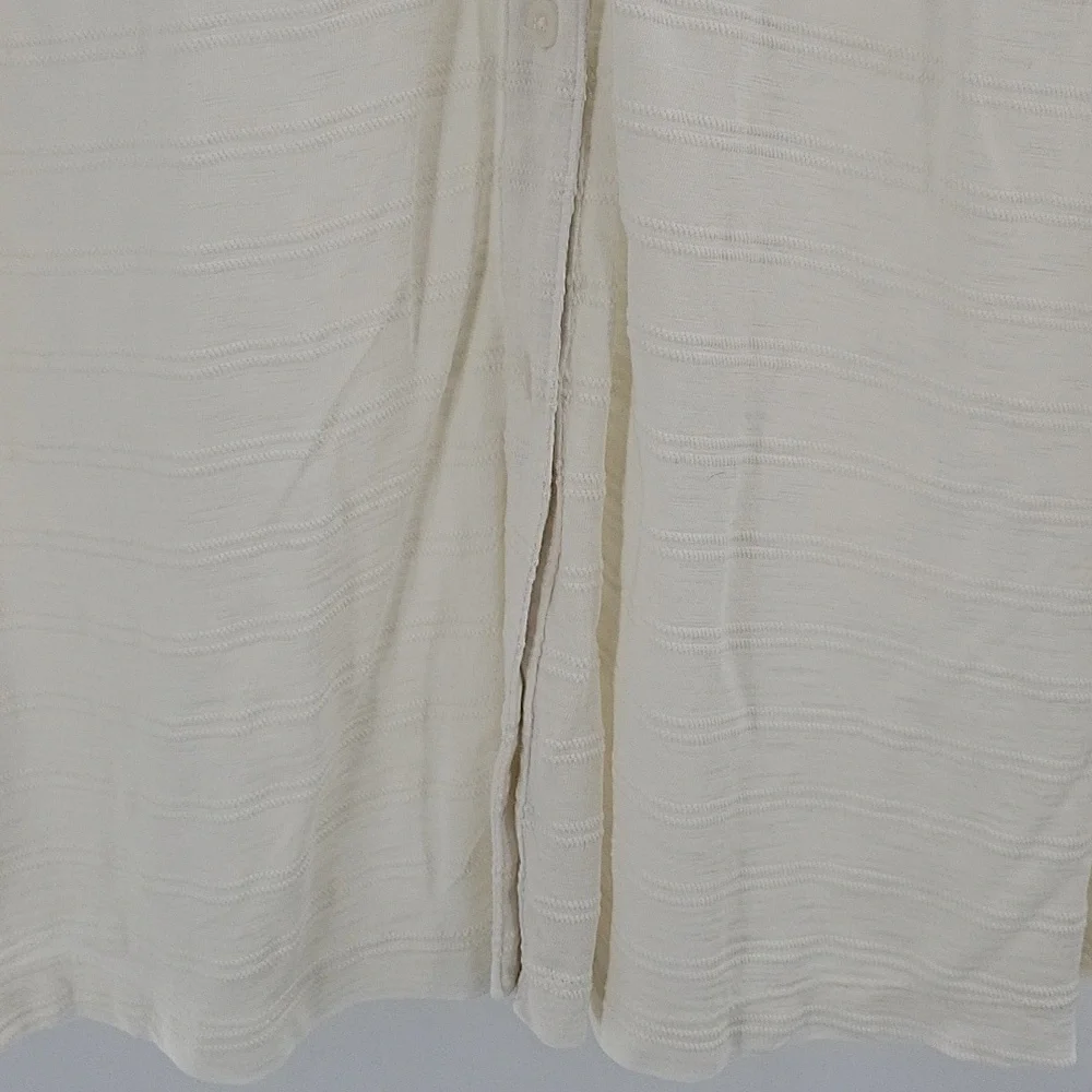 Cream Lane Bryant Short Sleeve Buttoned Up Women's Top